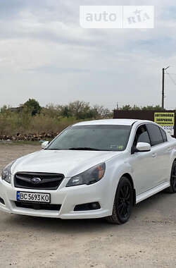 Седан Subaru Legacy 2012 в Буске