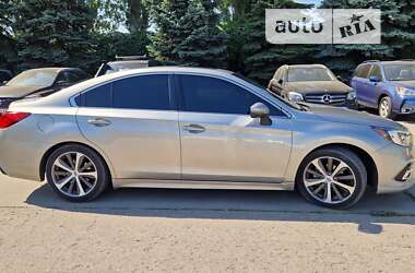 Седан Subaru Legacy 2018 в Днепре