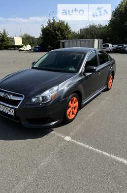 Седан Subaru Legacy 2012 в Києві