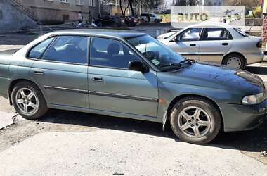 Седан Subaru Legacy 1995 в Стебнику