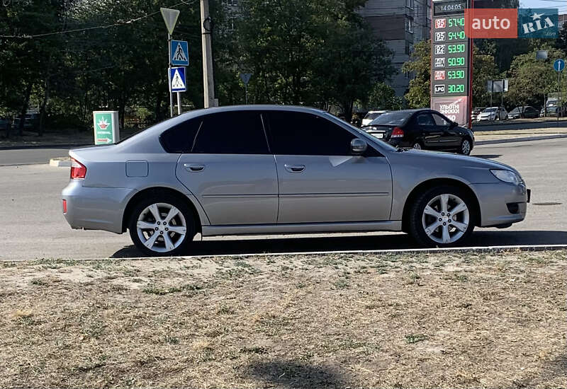 Subaru Legacy 2008