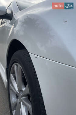 Седан Subaru Legacy 2012 в 