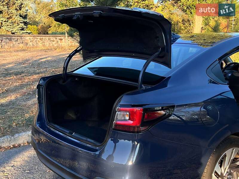 Седан Subaru Legacy 2023 в Кременчуге