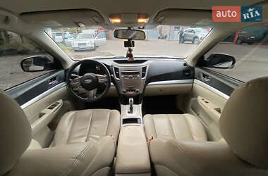 Седан Subaru Legacy 2010 в 