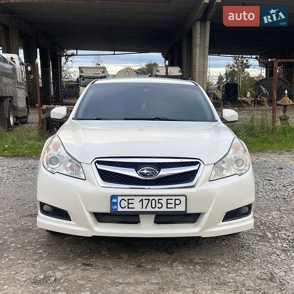 Седан Subaru Legacy 2010 в Черновцах