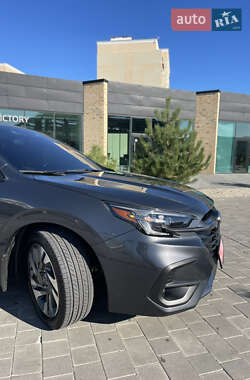 Седан Subaru Legacy 2023 в 