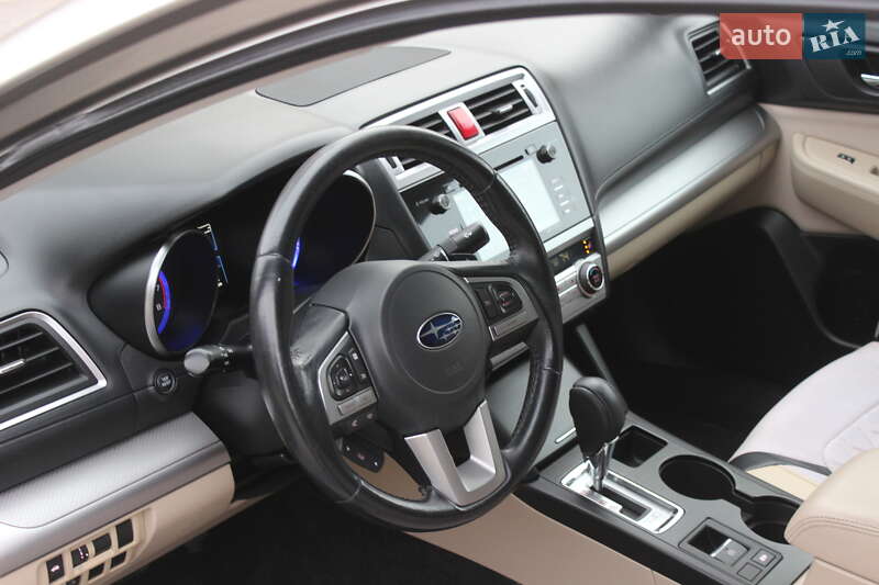 Седан Subaru Legacy 2014 в Днепре