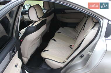 Седан Subaru Legacy 2014 в 
