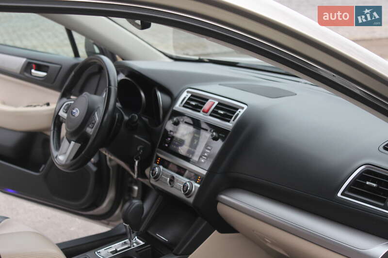 Седан Subaru Legacy 2014 в Днепре