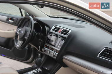 Седан Subaru Legacy 2014 в 