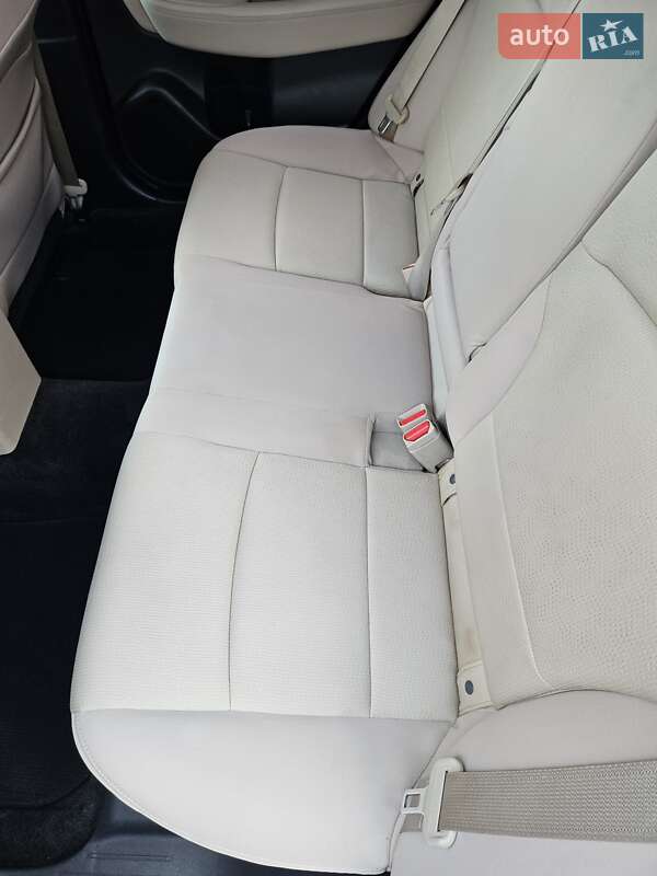 Седан Subaru Legacy 2014 в Киеве фото 21 Седан Subaru Legacy 2014 в Киеве