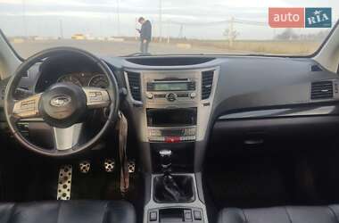 Седан Subaru Legacy 2010 в Ровно