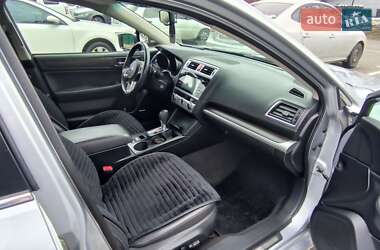 Седан Subaru Legacy 2016 в 