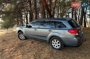 Универсал Subaru Legacy 2011 в 