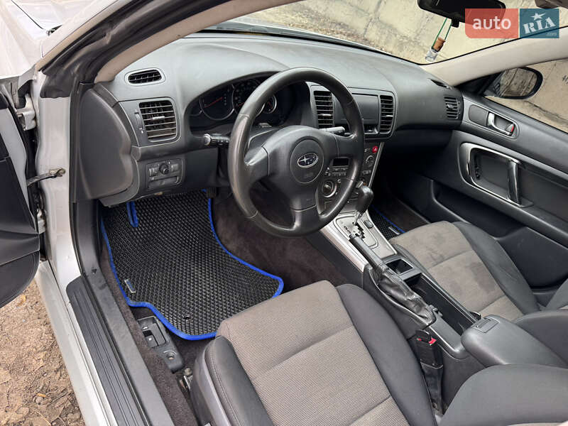 Седан Subaru Legacy 2006 в Харькове