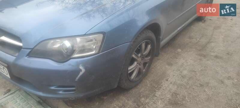 Седан Subaru Legacy 2005 в Днепре