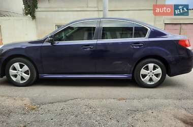 Седан Subaru Legacy 2010 в 
