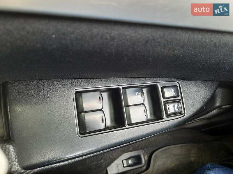 Седан Subaru Legacy 2010 в Одессе