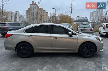 Седан Subaru Legacy 2014 в Киеве