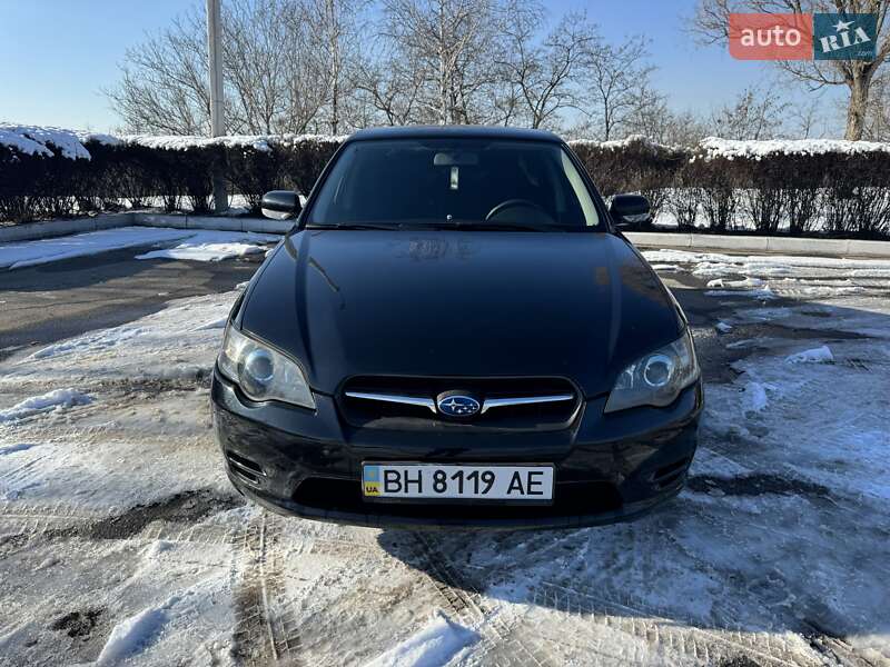 Седан Subaru Legacy 2005 в Каменском