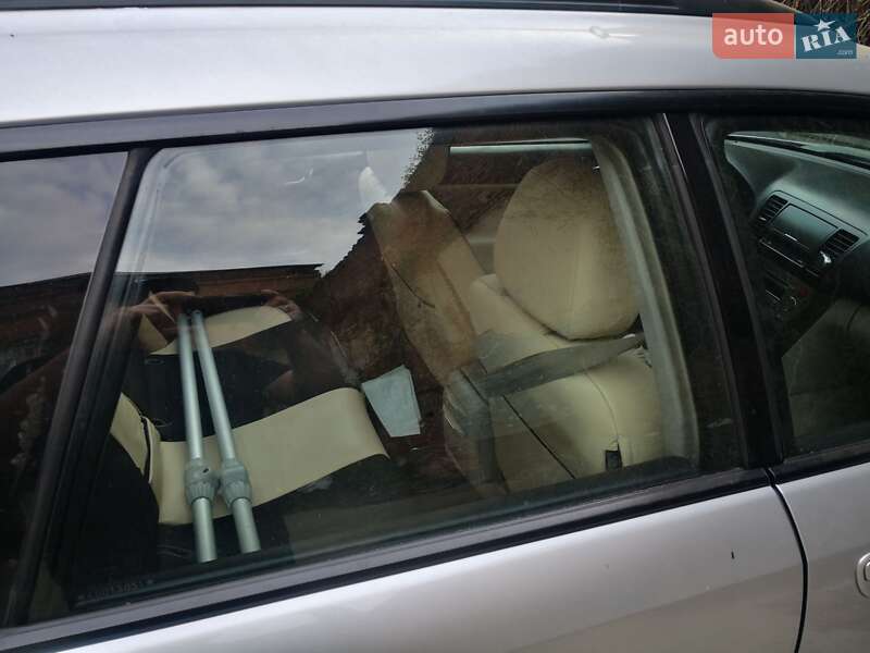 Универсал Subaru Legacy 2004 в Сумах