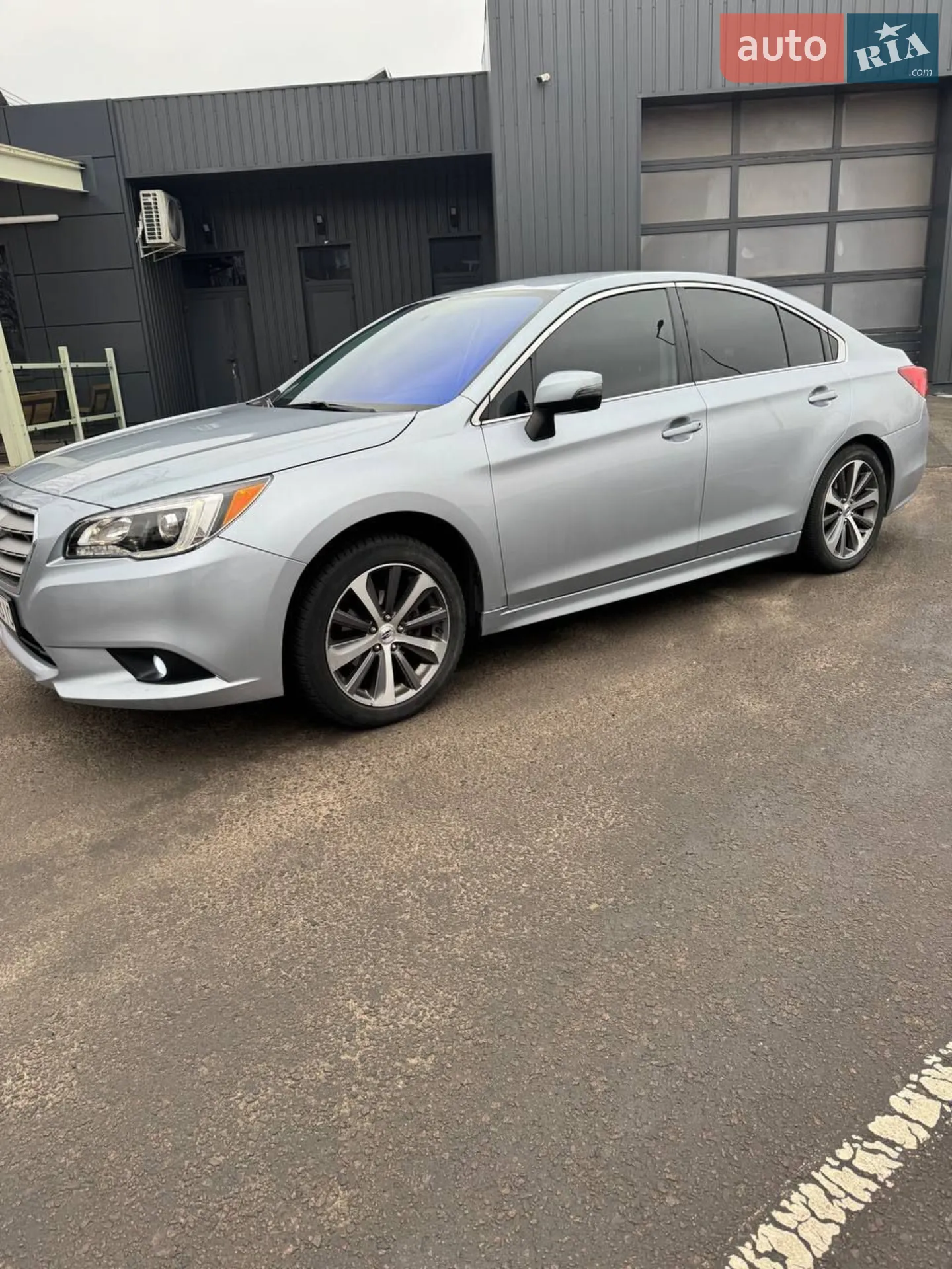 2016 Subaru Legacy - мініатюра 2