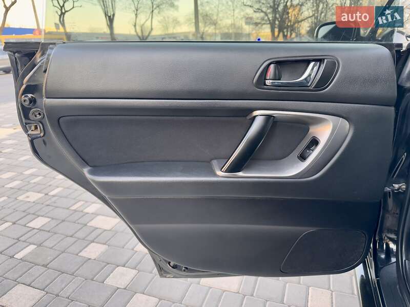 Седан Subaru Legacy 2006 в Одессе фото 57 Седан Subaru Legacy 2006 в Одессе