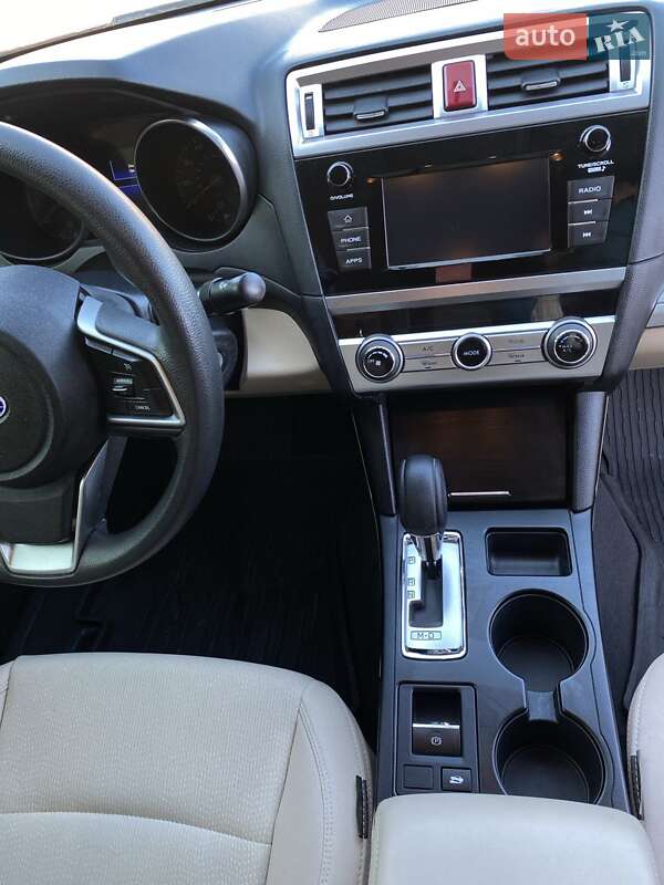 Седан Subaru Legacy 2018 в Києві