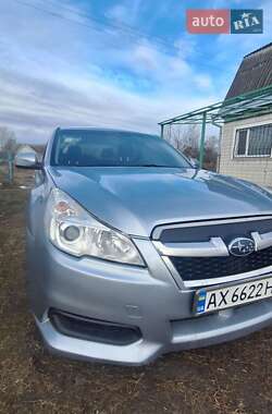 Седан Subaru Legacy 2013 в 