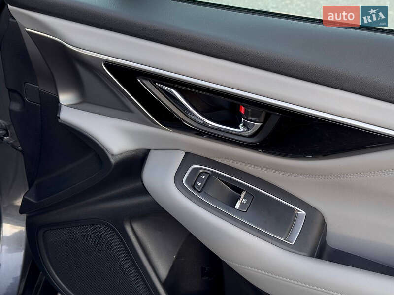 Седан Subaru Legacy 2020 в Киеве