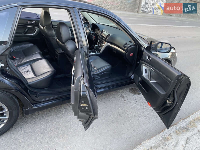 Седан Subaru Legacy 2007 в Дніпрі