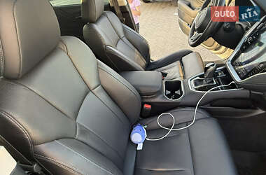Седан Subaru Legacy 2023 в 