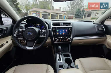 Седан Subaru Legacy 2018 в 