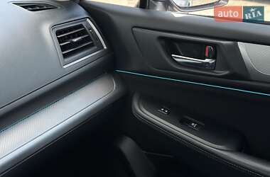 Седан Subaru Legacy 2015 в 