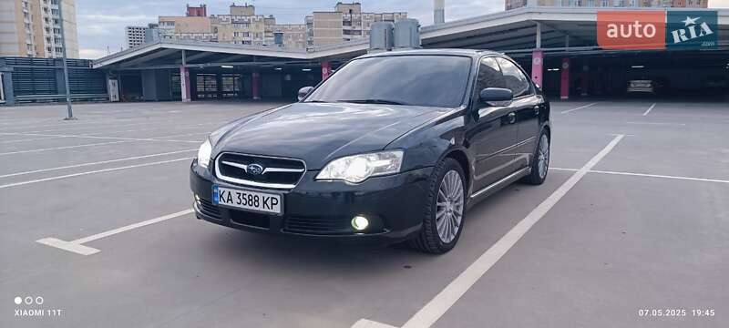 Subaru Legacy 2004
