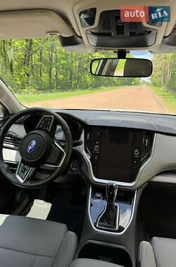 Седан Subaru Legacy 2024 в 