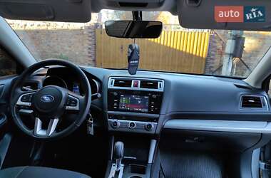 Седан Subaru Legacy 2016 в 