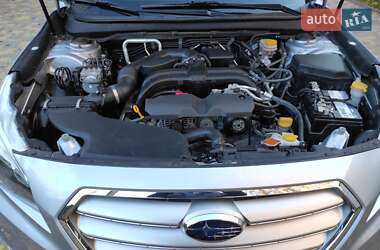 Седан Subaru Legacy 2016 в 