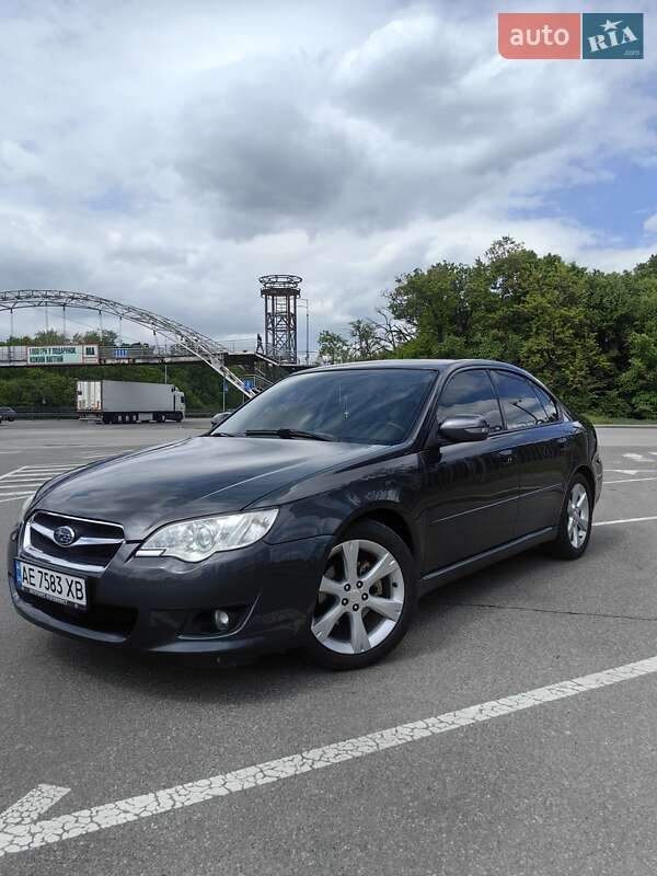 Subaru Legacy 2008