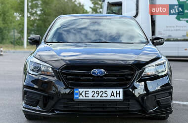 Седан Subaru Legacy 2018 в 
