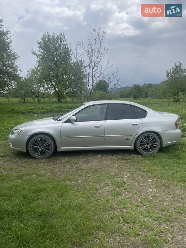 Subaru Legacy 2005