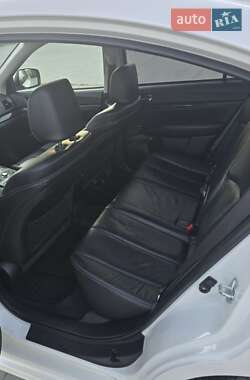Седан Subaru Legacy 2012 в 