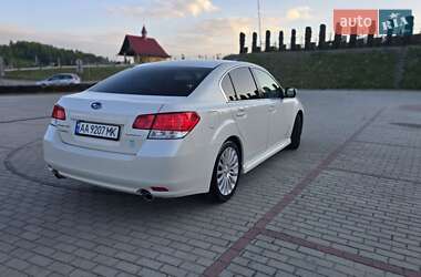 Седан Subaru Legacy 2012 в 