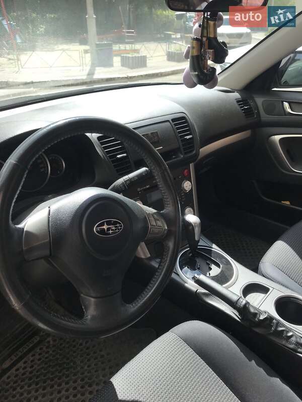 Седан Subaru Legacy 2007 в Києві