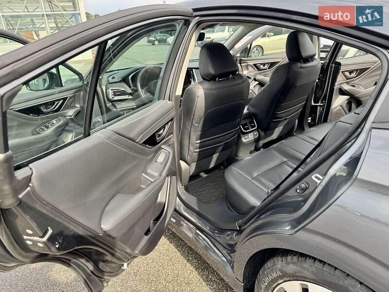 Седан Subaru Legacy 2023 в Киеве
