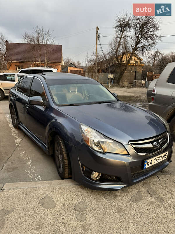 Седан Subaru Legacy 2014 в Сумах