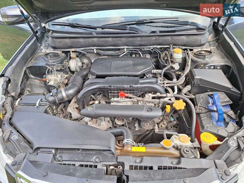 Седан Subaru Legacy 2010 в Києві