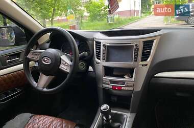 Седан Subaru Legacy 2011 в 
