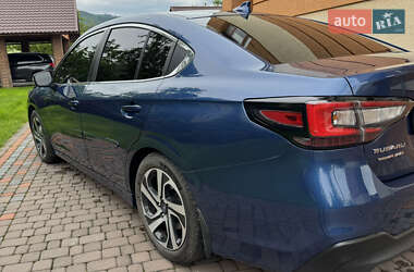Седан Subaru Legacy 2022 в 