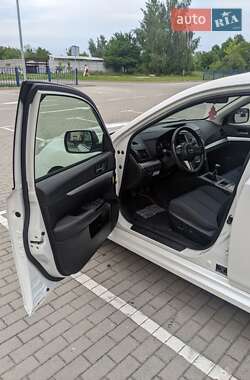 Універсал Subaru Legacy 2010 в 
